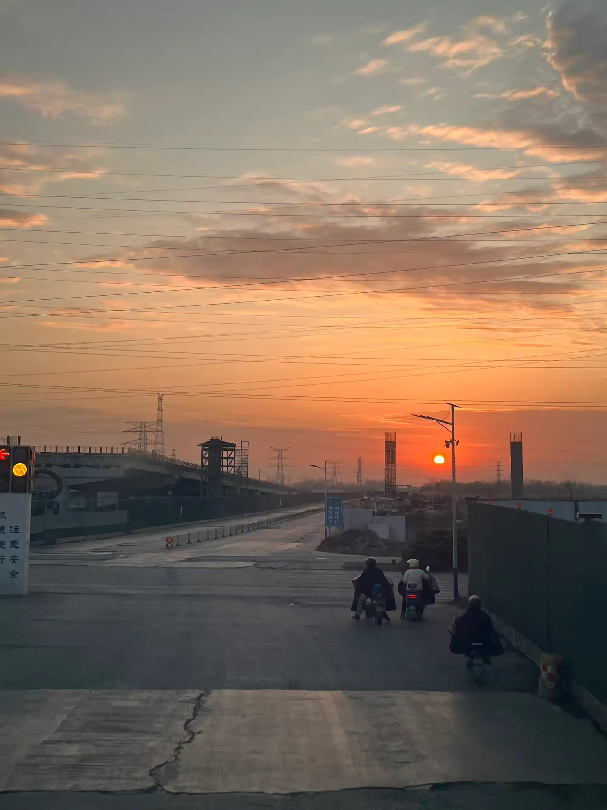 404ef4fa00104831b0627e2a37e67578soi__jpeg.heic~tplv-s1ctq42ewb-s2-co-r-q:0:0:0:0:northwest:0:0:0:q0.webp